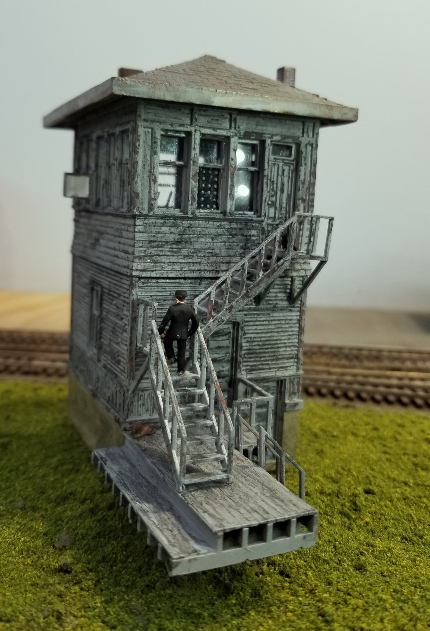 GN (Grafton WV) Interlocking Tower - HO Scale