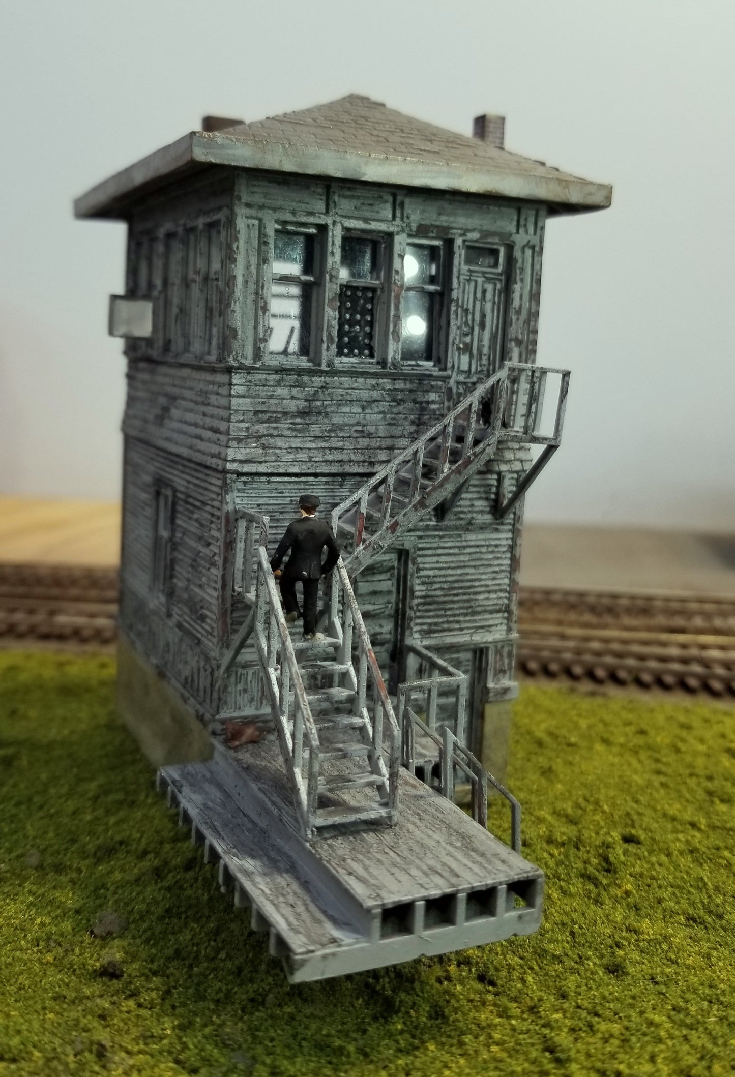 GN (Grafton WV) Interlocking Tower - N Scale