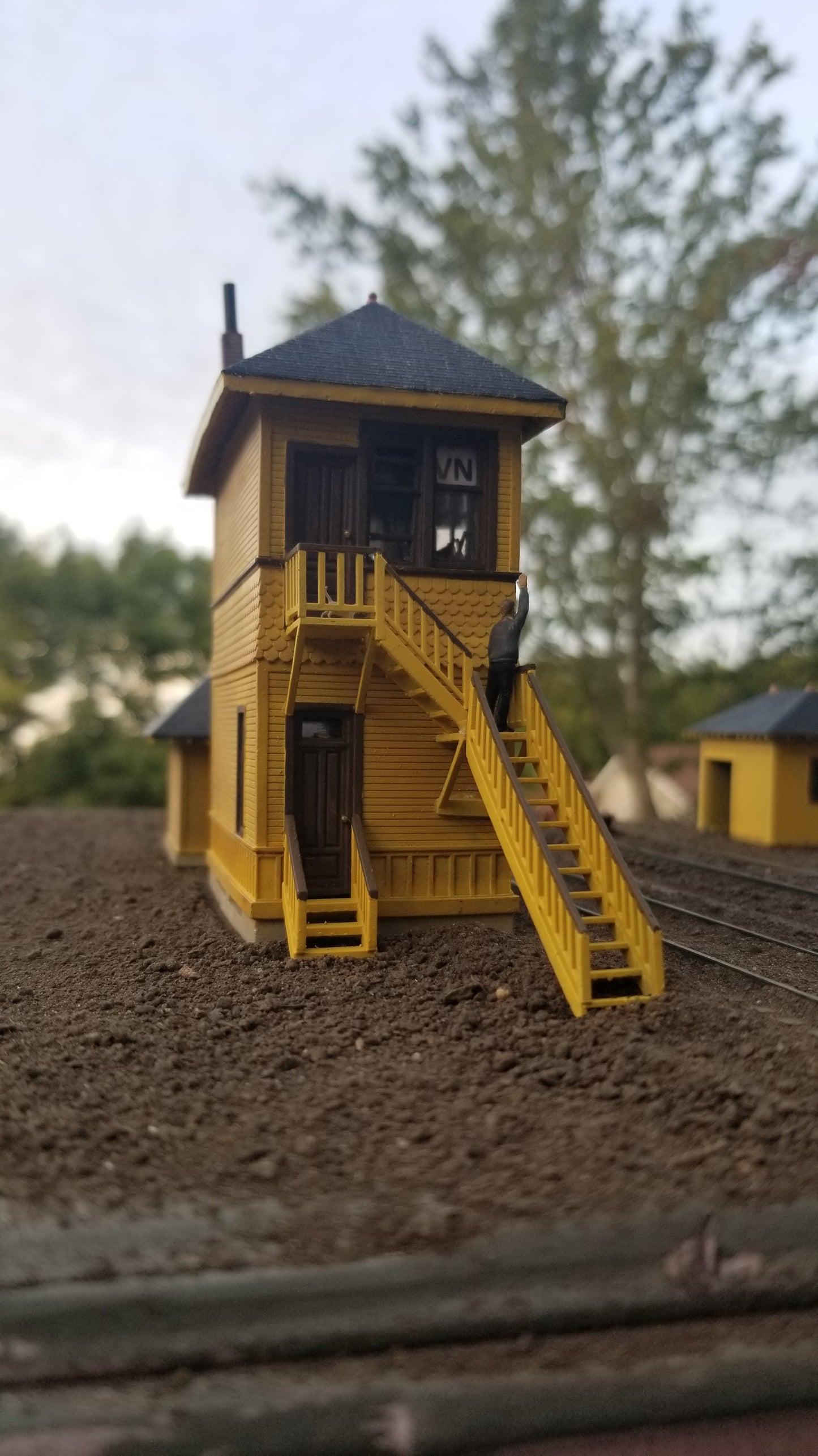 Nova VN Interlocking Tower - HO Scale