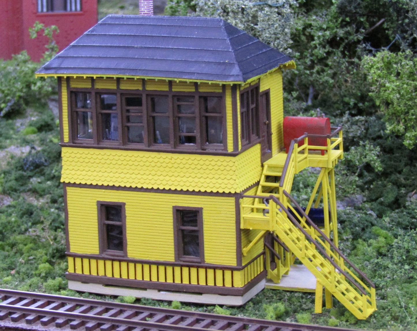 New Castle UN Interlocking Tower - HO Scale
