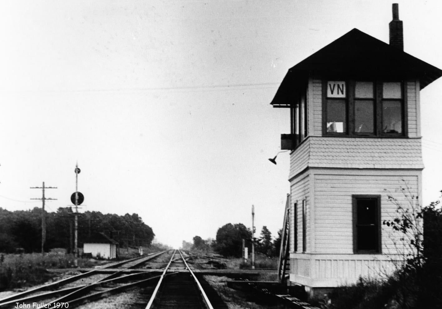 Nova VN Interlocking Tower - HO Scale