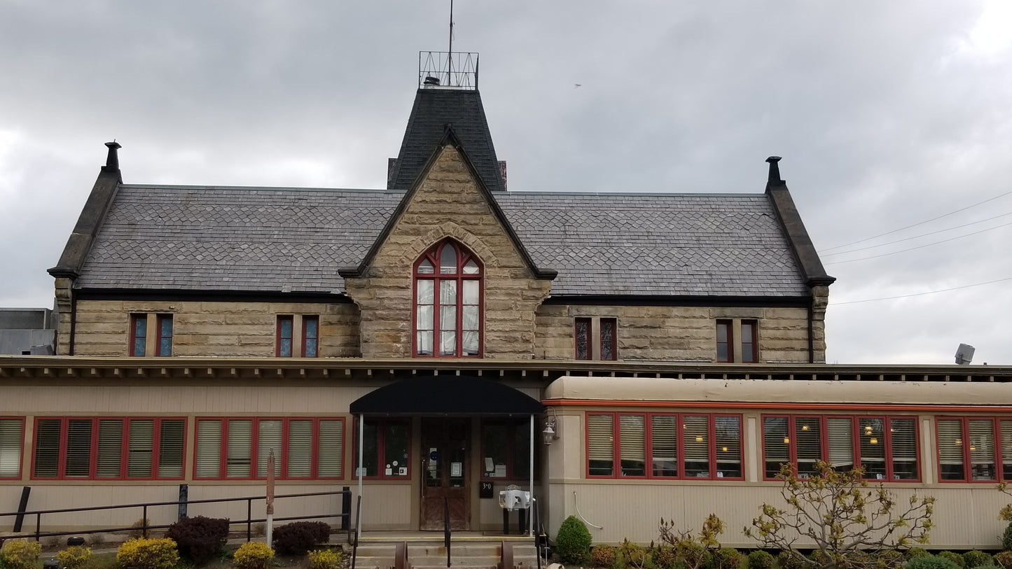 Berea Train Station - HO Scale