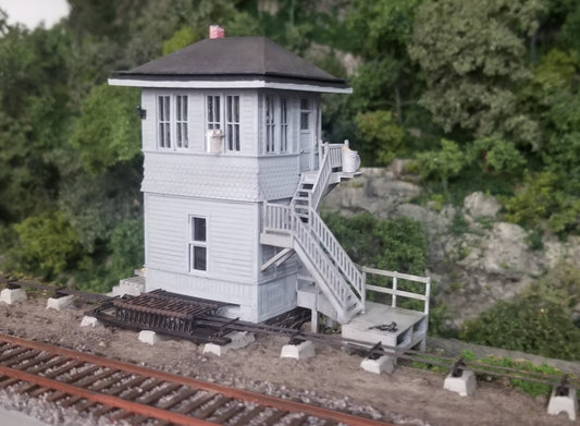 Hyndman Q Tower - HO Scale
